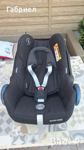 Детско столче за кола Maxi Cosi Cabrio fix 0-10 кг много запазено , снимка 5 - Столчета за кола и колело - 56150286