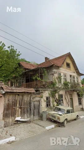 Къща с голям двор   1390 кв метра, снимка 5 - Къщи - 47261594