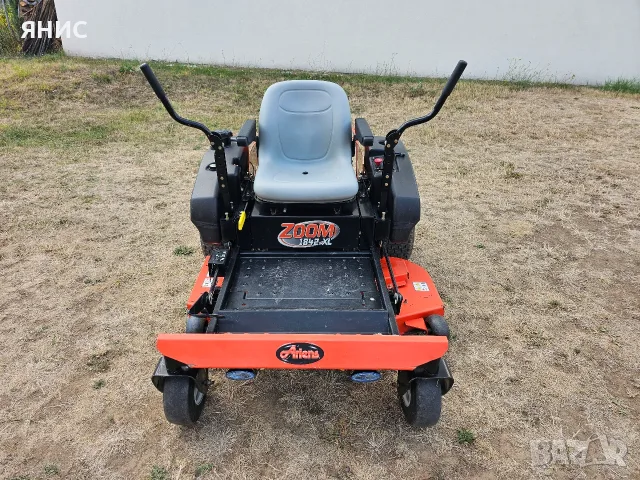 ТРАКТОРНА КОСАЧКА 18.КОНЯ BRIGGS&STRATTON/ НУЛЕВ ГРАДУС НА ЗАВИВАНЕ. КАТО НОВА , снимка 4 - Градинска техника - 56034485