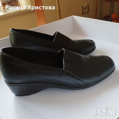 Продавам дамски обувки 36 номер , снимка 4 - Дамски ежедневни обувки - 44213322