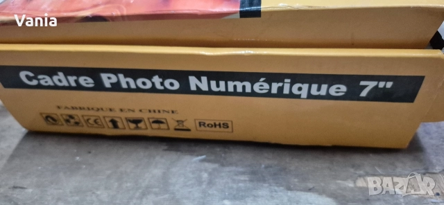 Дигитална рамка за снимки , снимка 11 - Друга електроника - 52677334