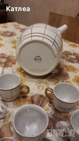 Порцеланова каничка буре с чаши, снимка 5 - Сервизи - 53616686