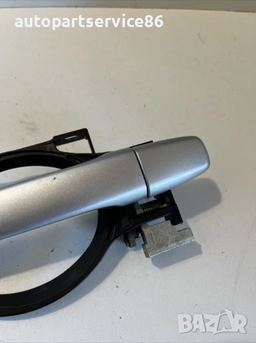 Задна дясна външна дръжка на врата сребриста за Peugeot 4007 2.2 HDI (2009), снимка 2 - Части - 53646862