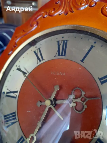 Стар стенен часовник Vesna, снимка 3 - Антикварни и старинни предмети - 49829825