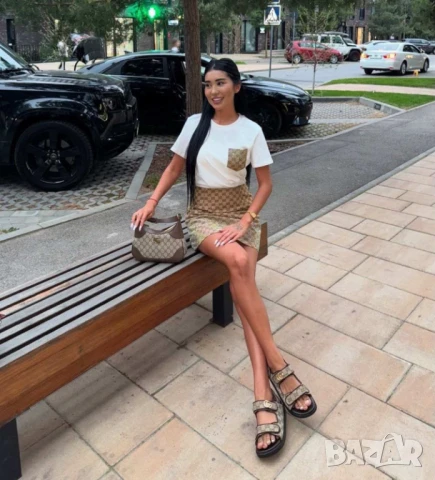 Дамски комплект GUCCI ВИДЕО НА МОДЕЛА, снимка 3 - Комплекти - 50682413