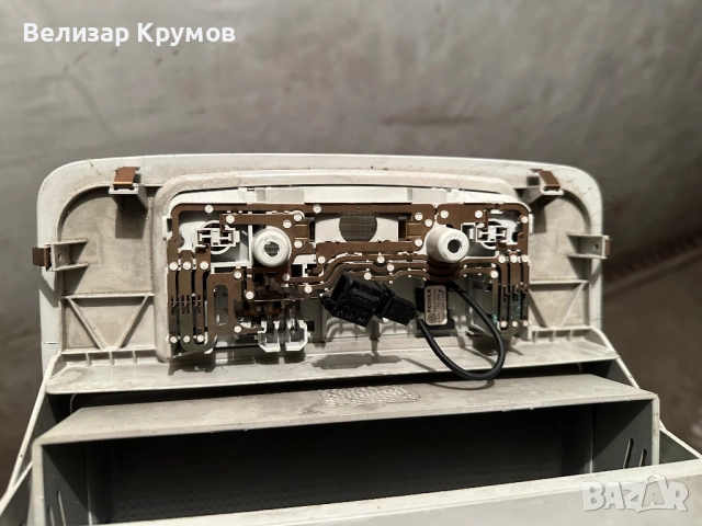 Жабка за таван с плафон за фолксваген Touran, снимка 4 - Части - 51945095