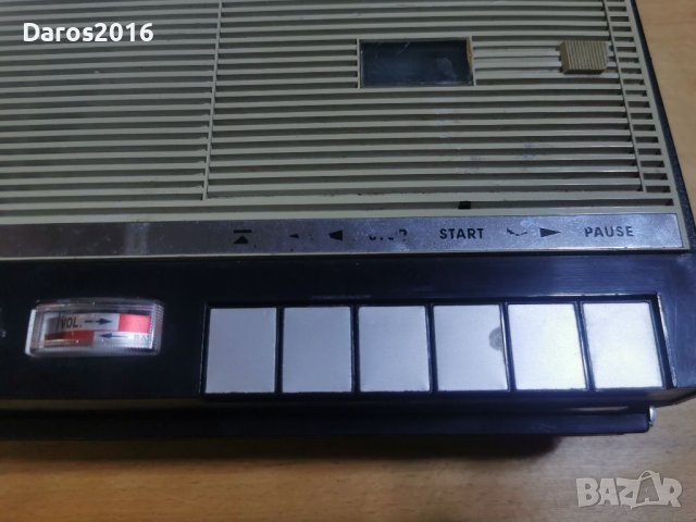 Касетофон Grundig C100 , снимка 5 - Радиокасетофони, транзистори - 39779606