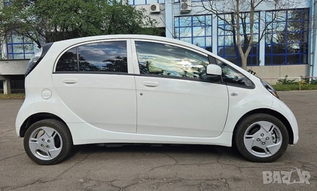 Мицубиши Ай Миев Електромобил Mitsubishi iMiev Електрически 16 KW h, снимка 3 - Автомобили и джипове - 41775845