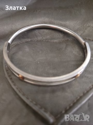 Златна гривна бяло злато тип "белезник" - 18 карата,15.67 грама. Златни бижута 14 карата.