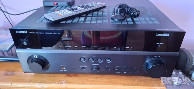 YAMAHA RX-V767 7.1