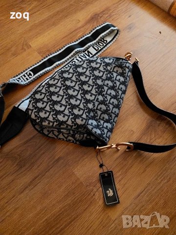 Дамска чанта Christian Dior , снимка 5 - Чанти - 38917101
