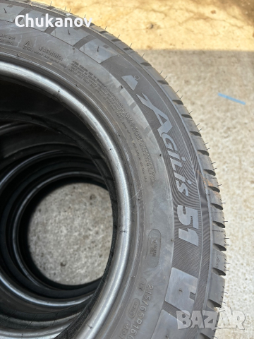 215/65/16 за бус Michelin, снимка 3 - Гуми и джанти - 44568493