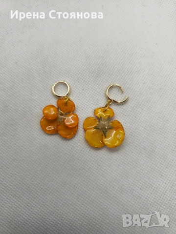 Мини обечки с естествен цвят на мини градинска теменужка. , снимка 3 - Обеци - 53737924