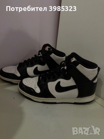 Дамски обувки Nike, снимка 2 - Маратонки - 52323223