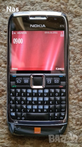 Продавам Nokia E71