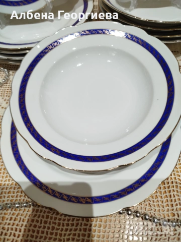 Полски порцеланов комплект  за хранене  ,,Ćmielów"💐, снимка 2 - Сервизи - 53081477