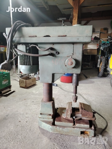 Настолна трифазна бормашина , снимка 2 - Бормашини - 51954324