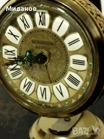 Стар механичен будилник, настолен часовник, снимка 5 - Антикварни и старинни предмети - 52153025