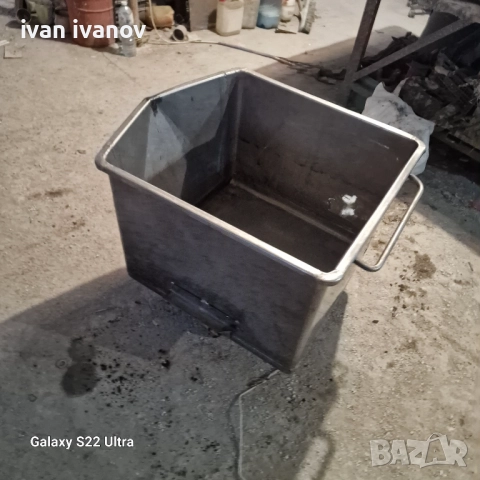 Количка за месо 200 литра