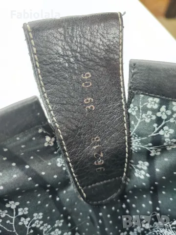 Hugo Boss boots 39, снимка 9 - Дамски боти - 47801399