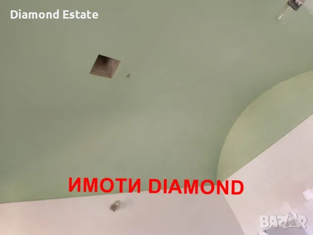 Двуетажна къща в село Средно градище общ. Чирпан, снимка 2 - Къщи - 50360443