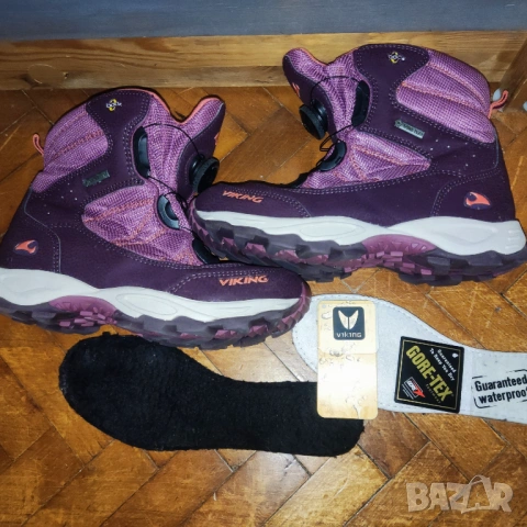 Боти VIKING с Gore Tex материал и BOA система за закопчаване . Перфектни като нови номер 36.