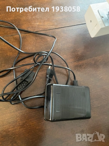 Шевна машина Necchi 215, снимка 5 - Шевни машини - 51786314