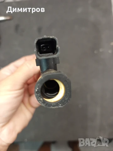 Горивопровод със датчик за температура freelander 2, снимка 3 - Части - 50994439