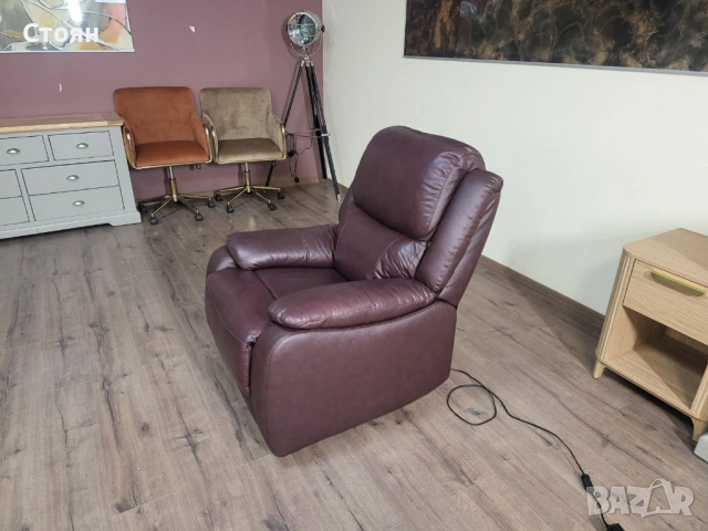 Кожен фотьойл цвят бордо с електрически релаксиращ механизъм, снимка 9 - Дивани и мека мебел - 53721003