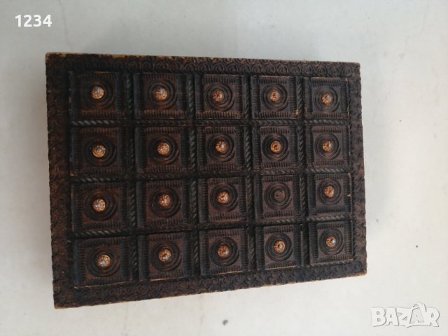 Дървена кутия 16 х 12 см h 3.5 см. , снимка 2 - Други стоки за дома - 41840006