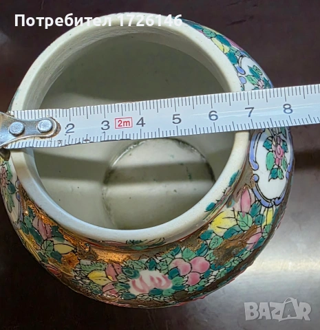 Декоративна китайска порцеланова ваза стил Famille Rose 2 броя– релефна декорация, 14 см, снимка 8 - Декорация за дома - 53778040