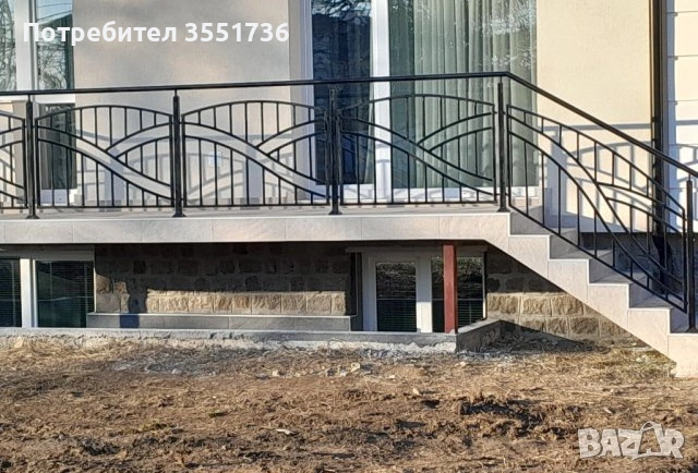 Огради,парапети, портали,навеси, гаражи и други  от ковано,гладко желязо и ламели , снимка 15 - Гаражни врати - 53721056