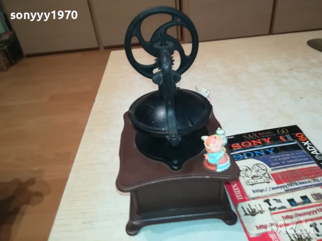 МУЗИКАЛНА МЕЛНИЦА 0606251024, снимка 10 - Антикварни и старинни предмети - 50570837