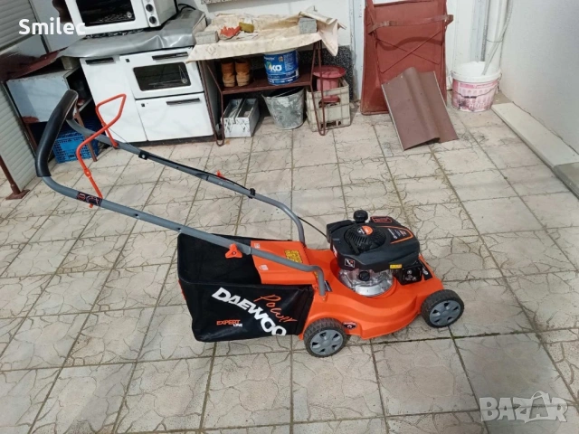 Моторна косачка “DAEWOO”, снимка 6 - Градинска техника - 53744412