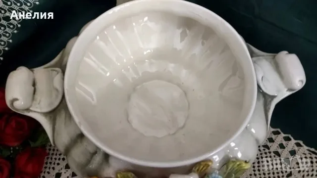 Съд от Италия стил Каподимонте , снимка 4 - Статуетки - 55932336