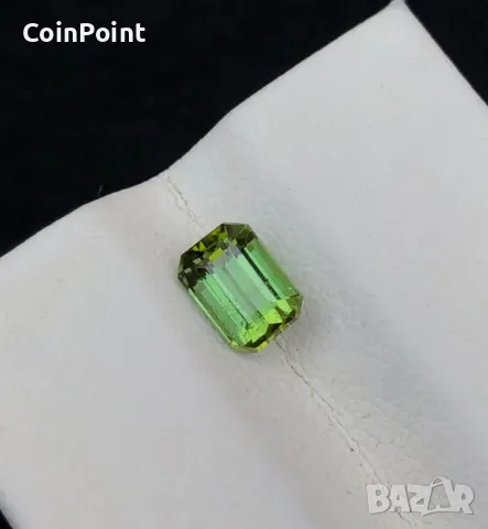 Зелен Турмалин 1.21 карата с документи 