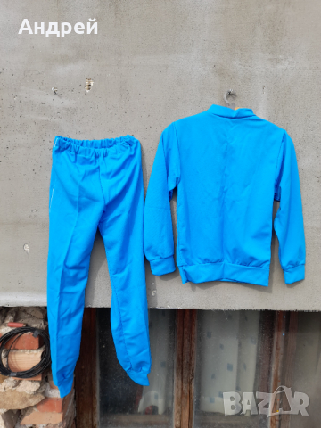 Стар Детски анцуг, снимка 5 - Други ценни предмети - 44622405