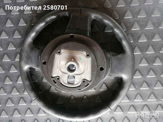 Продавам оригинален кожен мулти волан за Фиат 500 от2009г. до 2015г , снимка 7 - Аксесоари и консумативи - 51708590