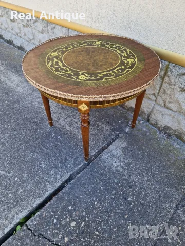 Чудесна много красива антикварна масичка , снимка 6 - Антикварни и старинни предмети - 47882484