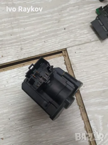 Клеморед SAAB 9-5 95 , 93 ,  ЗАПАЛИВАНЕ CUBE LIFT 4943692