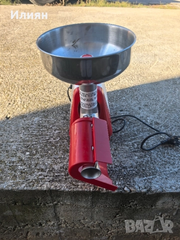 Машина мелене на домати , снимка 4 - Сокоизстисквачки и цитрус преси - 52844026