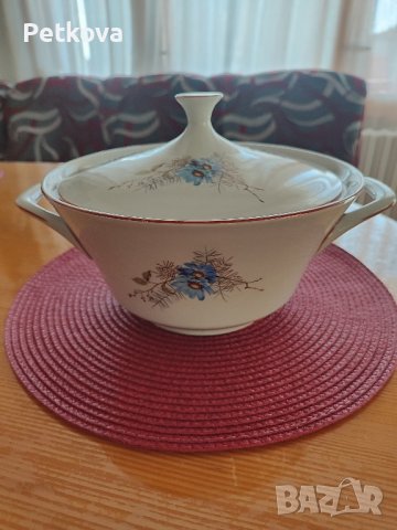 Порцеланов супник с капак, снимка 3 - Сервизи - 44435383