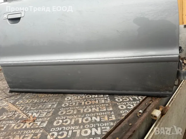 Предна дясна сива врата Ауди А4 Б5 1998 Audi A4 B5, снимка 2 - Части - 49313983
