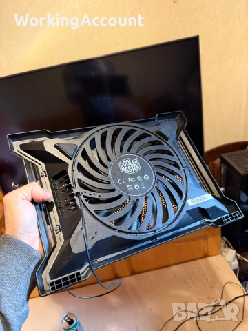 Продавам охладител за лаптоп Cooler master с usb , снимка 3 - Части за лаптопи - 52659594