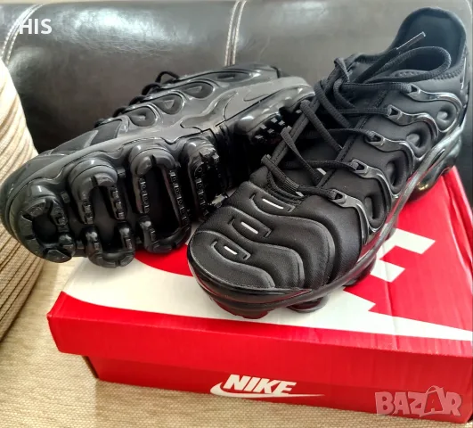 Nike VaporMax plus 44 номер, черни, нови, снимка 2 - Маратонки - 56254588