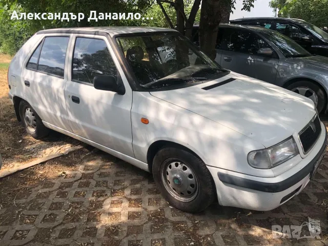 Шкода фелиция 1.3 2001г., снимка 2 - Автомобили и джипове - 56162728