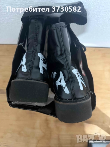 Оригинални черни дамски боти кубинки Karl Lagerfeld 38 номер, снимка 2 - Дамски боти - 52921986