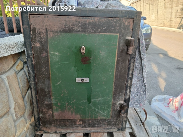 Ретро каса сейф -огнеупорна., снимка 2 - Други ценни предмети - 51555780