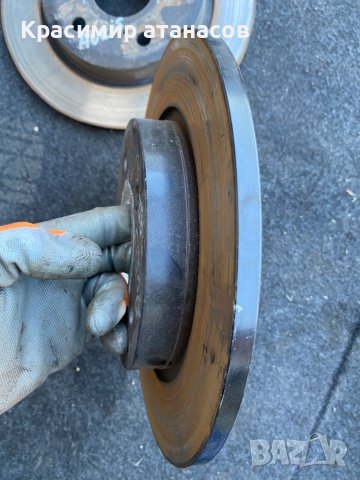 Спирачени дискове задни за Тойота Аурис.2007-2012г, снимка 2 - Части - 44176924