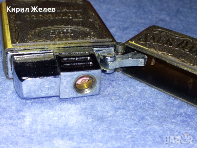 JACK DANIELS Tennessee WHISKEY СТИЛНА МЕСИНГОВА ГАЗОВА ЗАПАЛКА ДЖАК ДАНИЕЛС Противовятърна 44150, снимка 8 - Запалки - 44754280